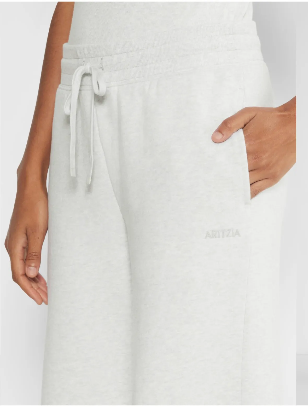 Aritzia  Cozy Fleece Perfect Banded Wide Sweatpant - Image 3