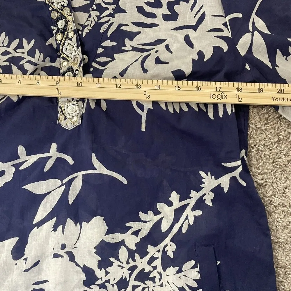 Soft Surroundings Blue White Leaf Print Beaded Tunic Blouse Pockets Size Small - Image 6