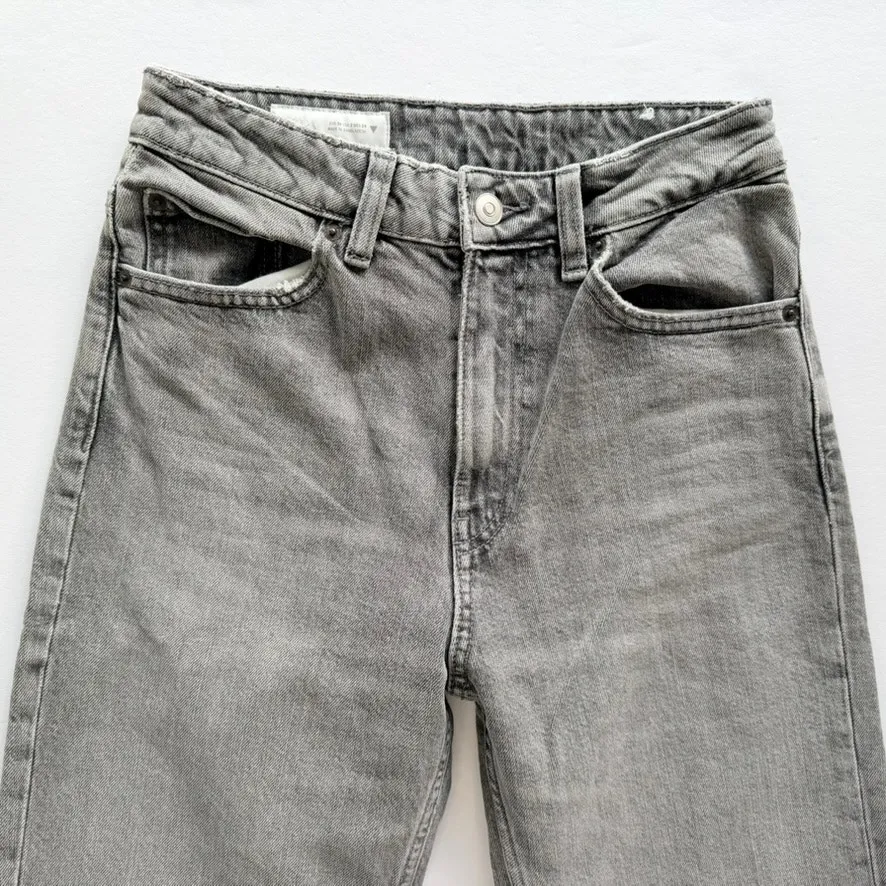 Zara Grey Straight Leg Jeans High-Rise Relaxed Fit Size 34 / US 2 - Image 4