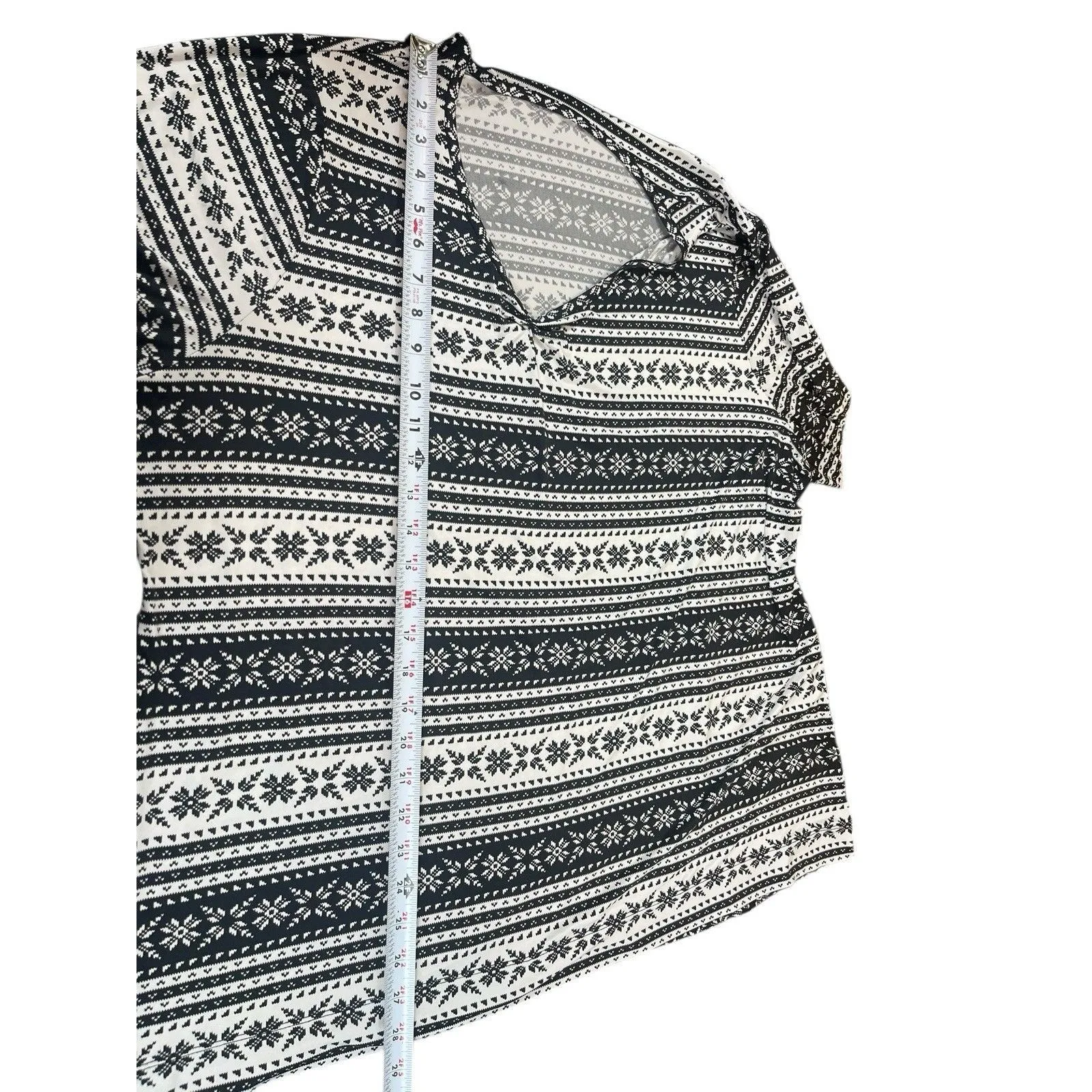 Lands’ End 3X 24W-26W Black White Fair Isle Print Long Sleeve Knit Top V-neck - Image 7