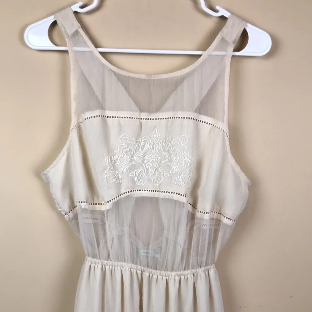 Kimchi Blue Women’s Cream Embroidered Eyelet Design Semi-Sheer Maxi Dress - Image 2
