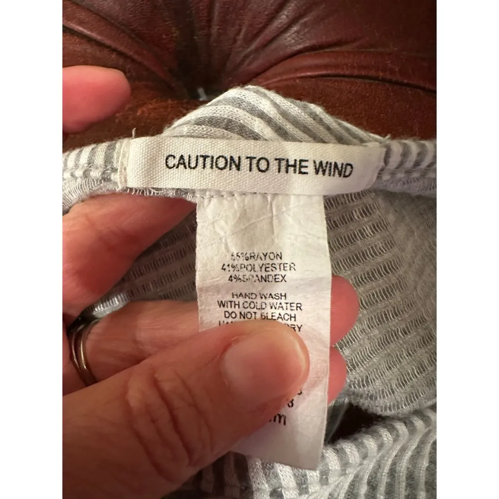 Women's CAUTION TO THE WIND Striped Ruffle Maxi Dress M White/Black - Image 4