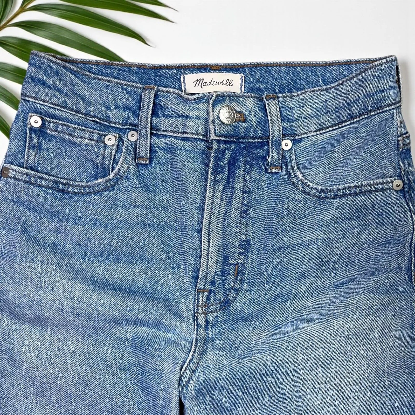 Madewell Perfect Vintage Crop Jean in Rosabelle Wash: Comfort Stretch - Image 8