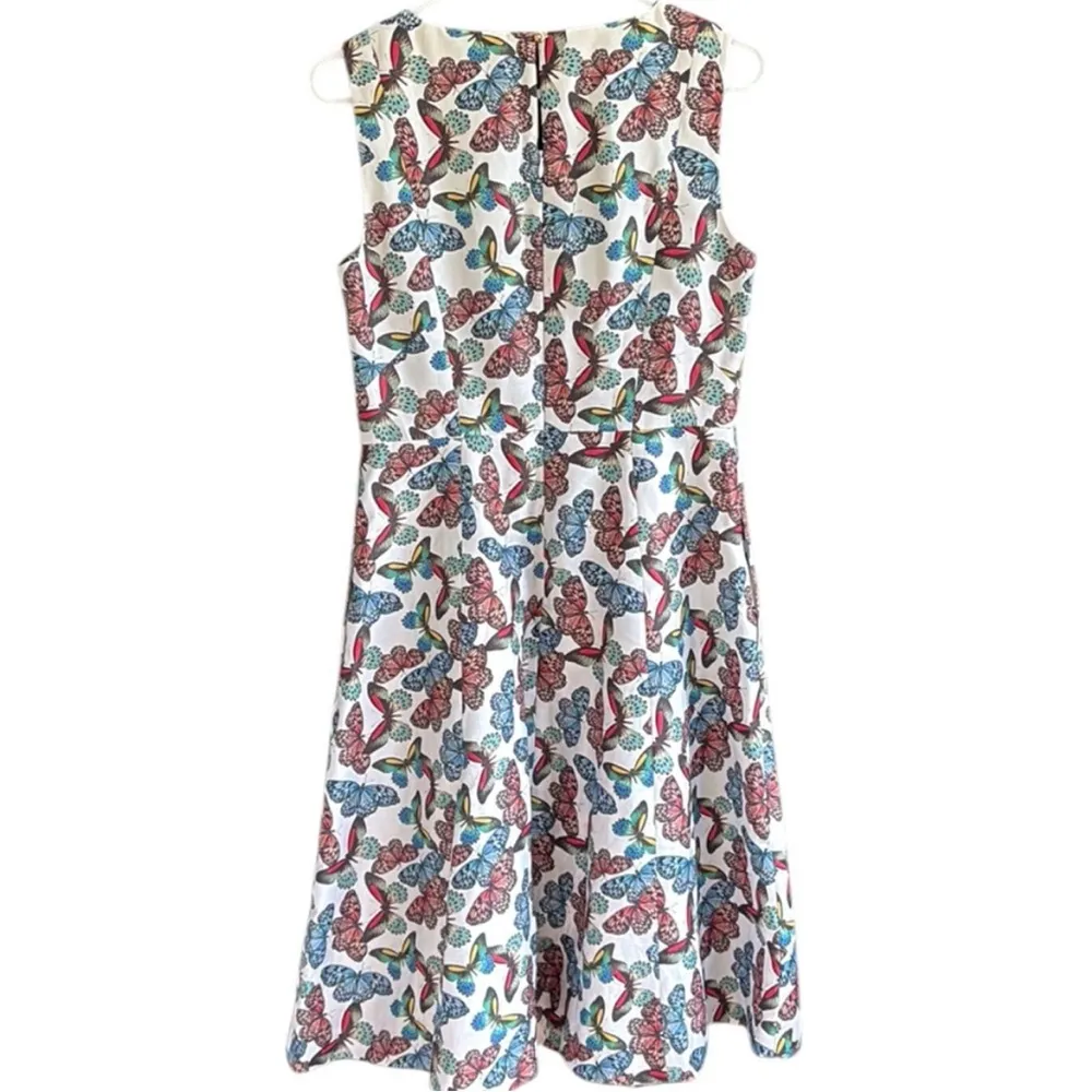 NWOT Talbots Linen Blend Butterfly Print Dress
Size 6 - Image 3
