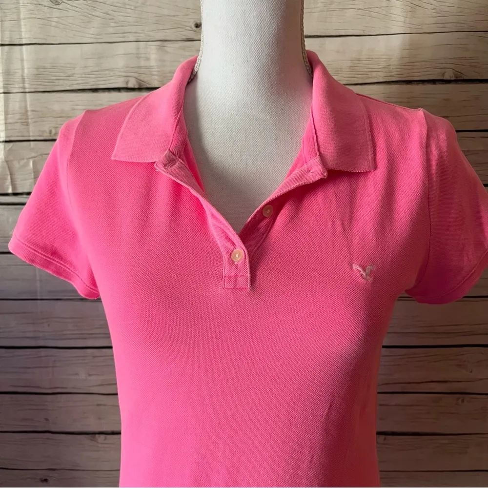 American Eagle Outfitters Pink Polo Shirt Size Medium - Image 5