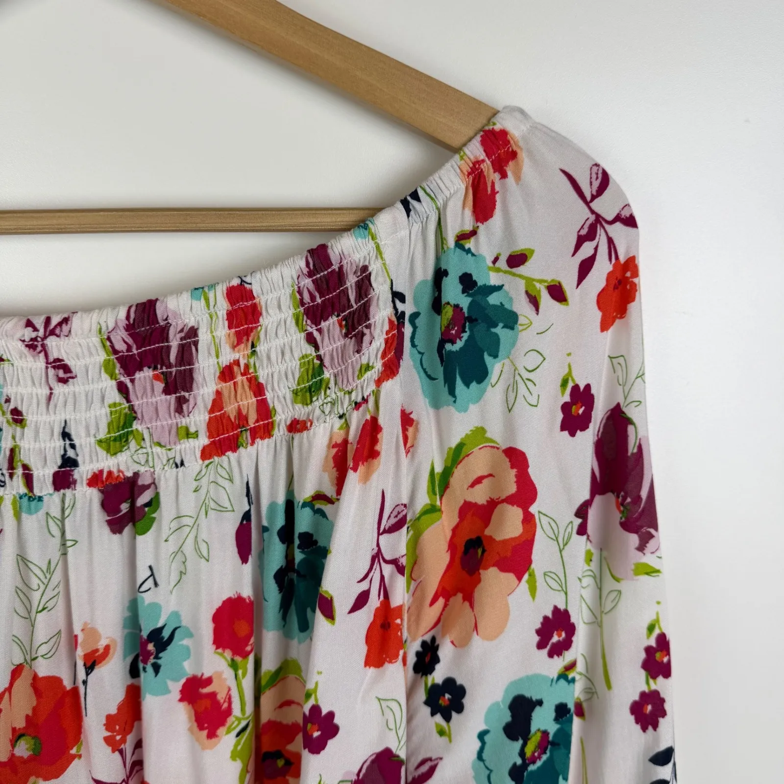 Terra & Sky Floral Smocked Peasant Top Size 1X Multicolor Lightweight Stretch White - Image 3