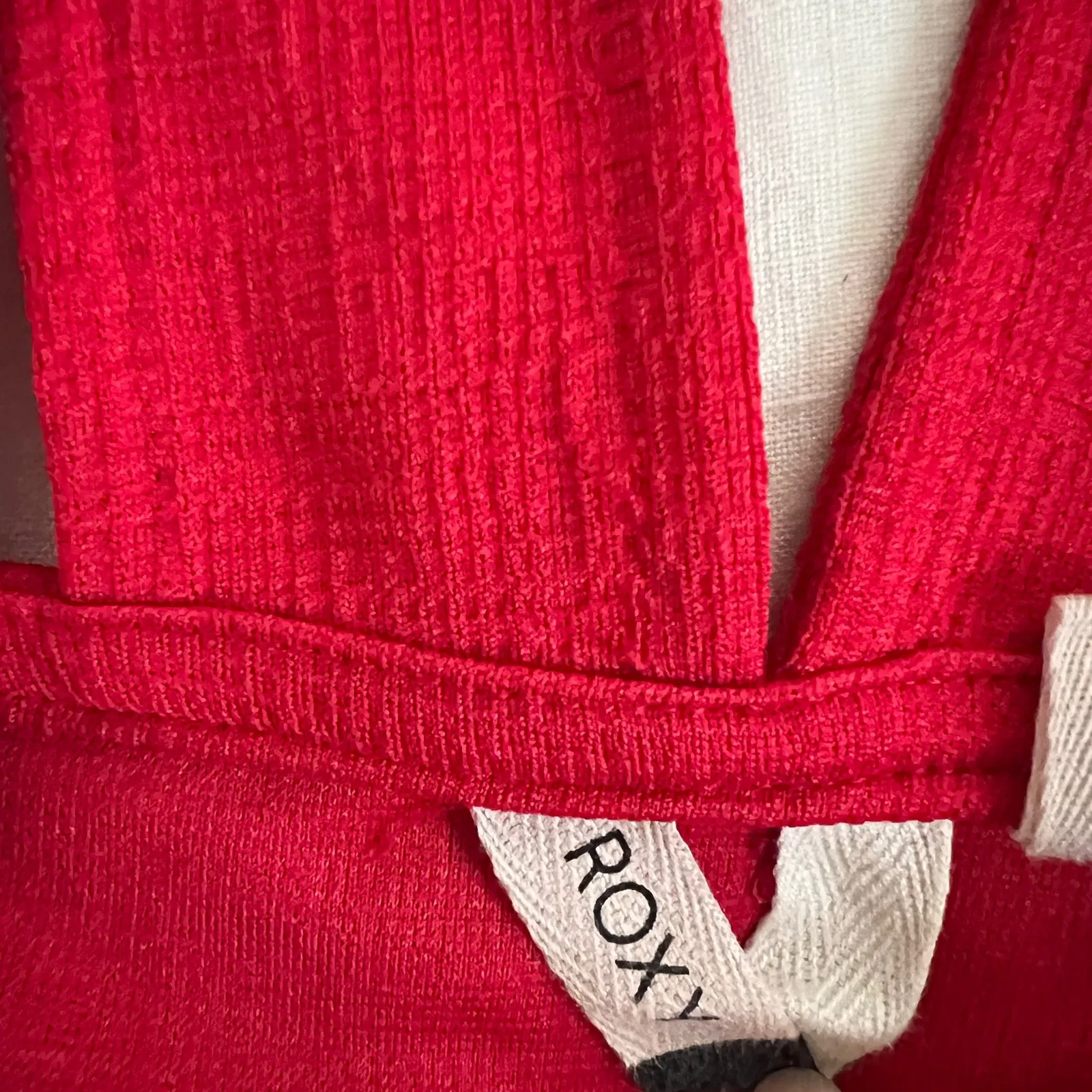 Roxy  Women’s Red Crop Tank Top Size L - Image 4