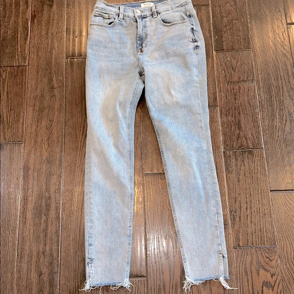 Kensie the Kelsey Light Blue high rise skinny Frayed Hem Jeans size 6/28 - Image 6