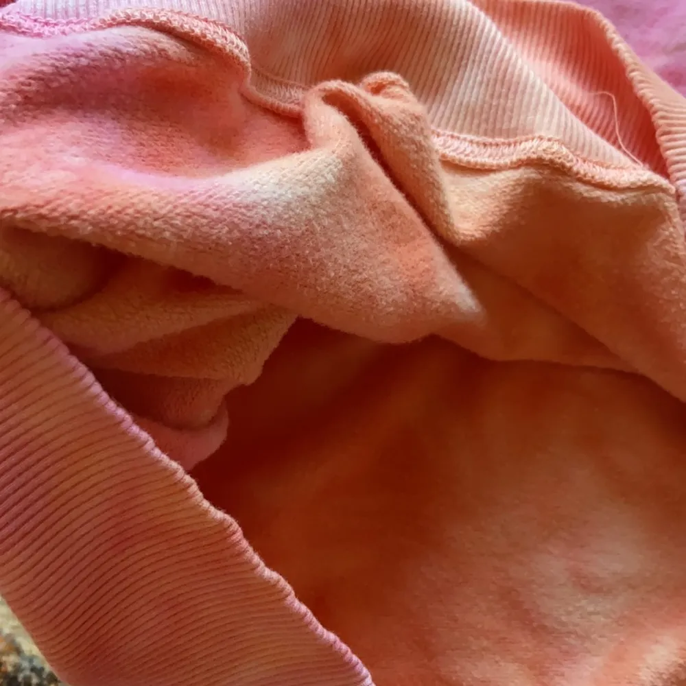 AR-33 Pink Tie Dye Lounge Top & jogger set. S - Image 5