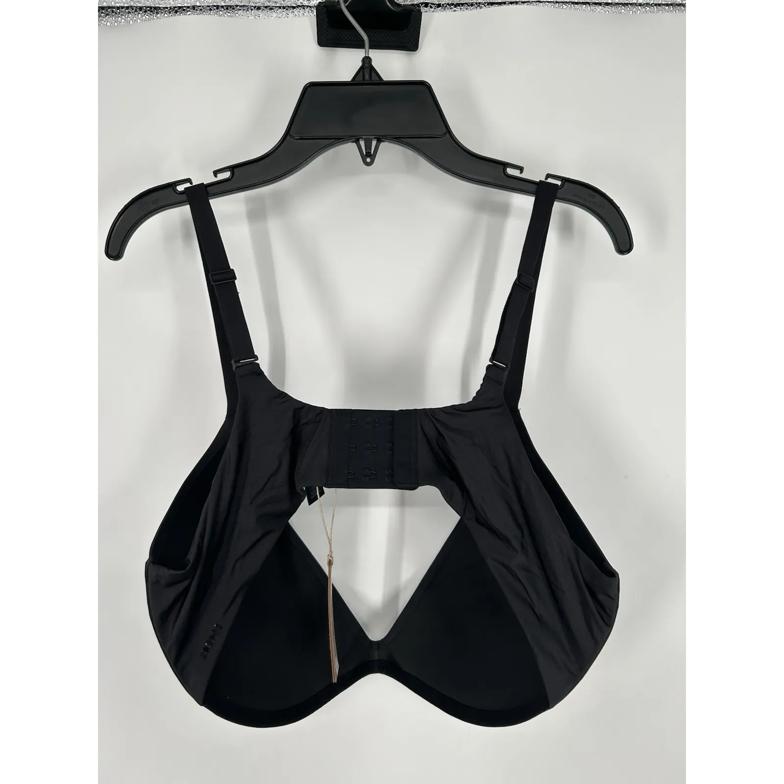 Skims Wireless Form Super Push Up Bra Onyx‎ Wireless Padded Black Size 40C - Image 2