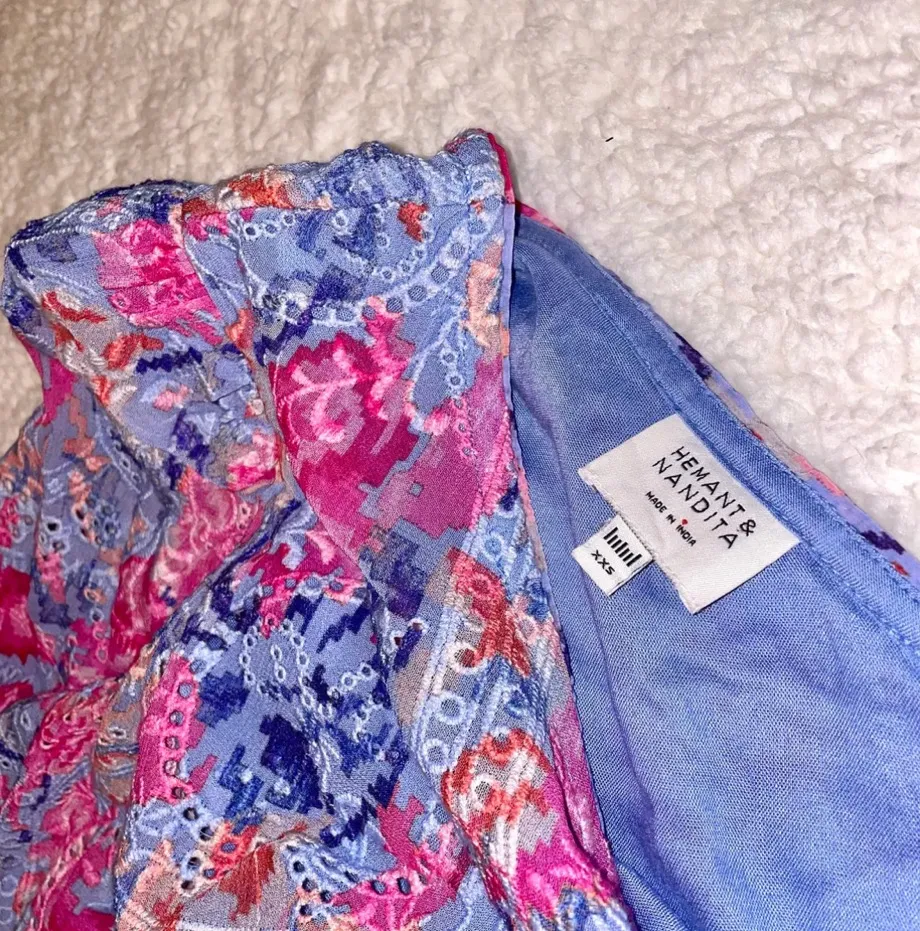 NWOT Hemant & Nandita One Shoulder Floral Long Sleeve Eyelet Mini Dress size XXS! - Image 7