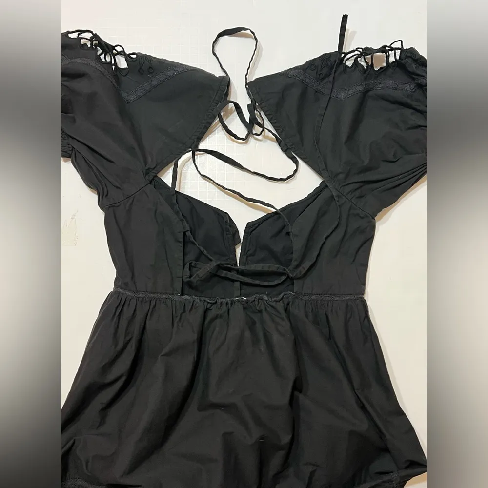 Heather Embroidered Midi Dress in Black
TULAROSA, size XS - Image 5