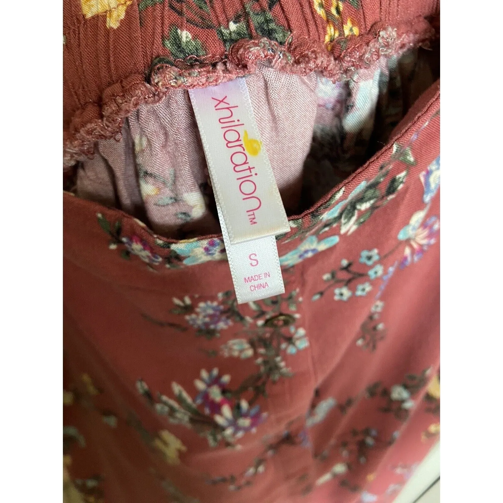 Xhilaration Womens Skirt Sz S Long Floral Shorts Button Front Dark Rose Pink‎ - Image 6