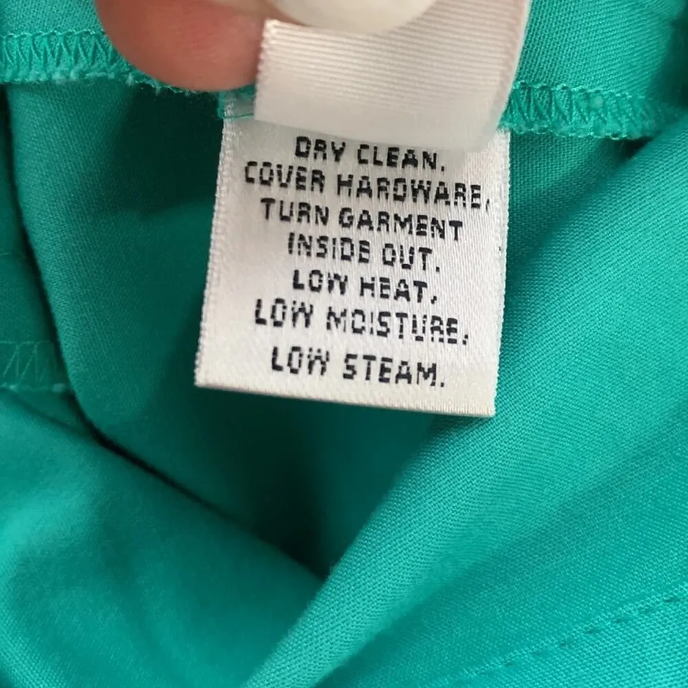 St. John Teal Green Bermuda Long Flat Front Shorts W-566 Size 2 - Image 8