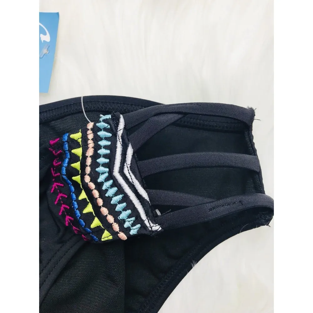 California Waves Embroidered Cutout Hips Bikini Bottom Black Medium $28 - Image 3