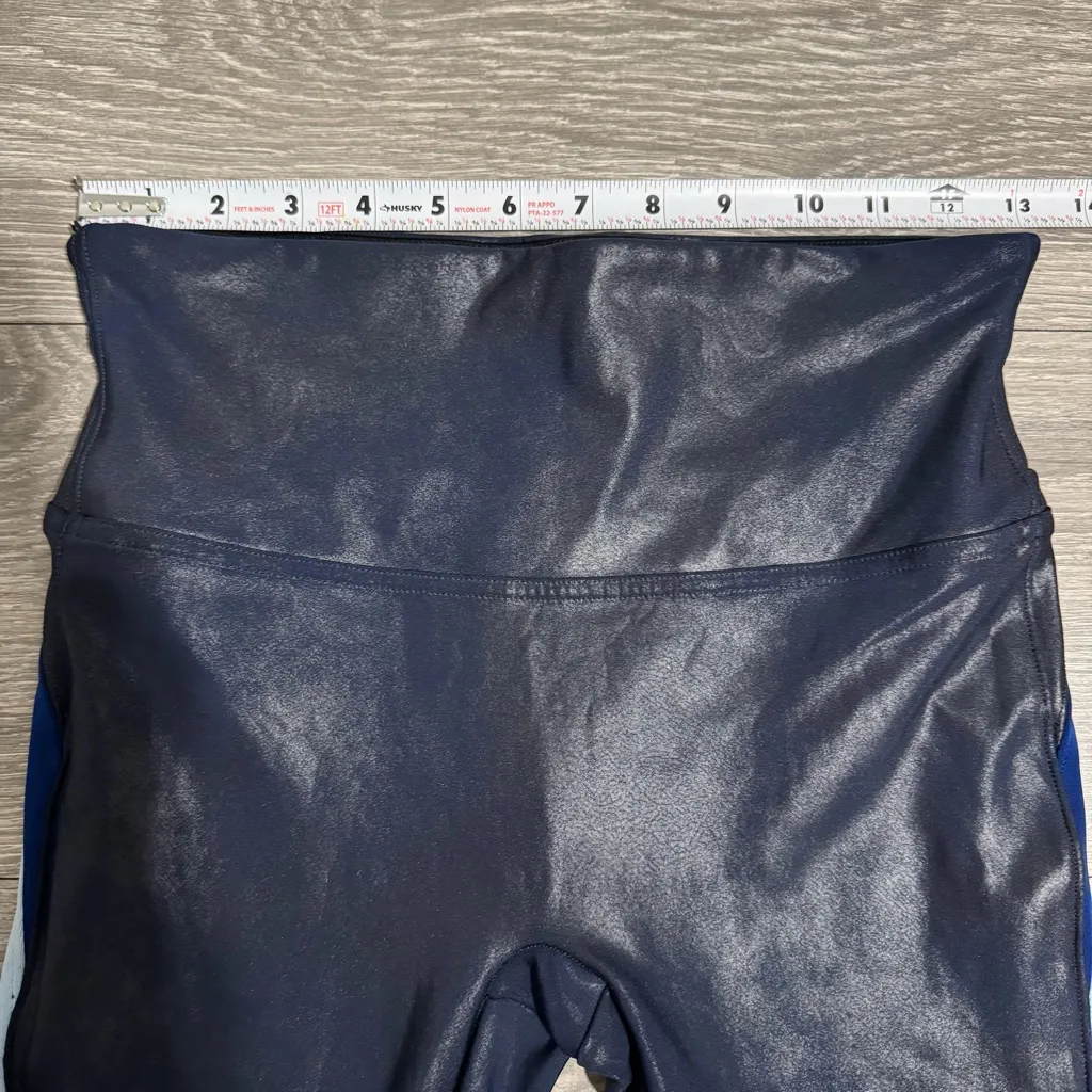 SPANX Women‎ Navy Blue Faux Leather Leggings Sz M with Blue and Teal Stripes 7/8 - Image 13