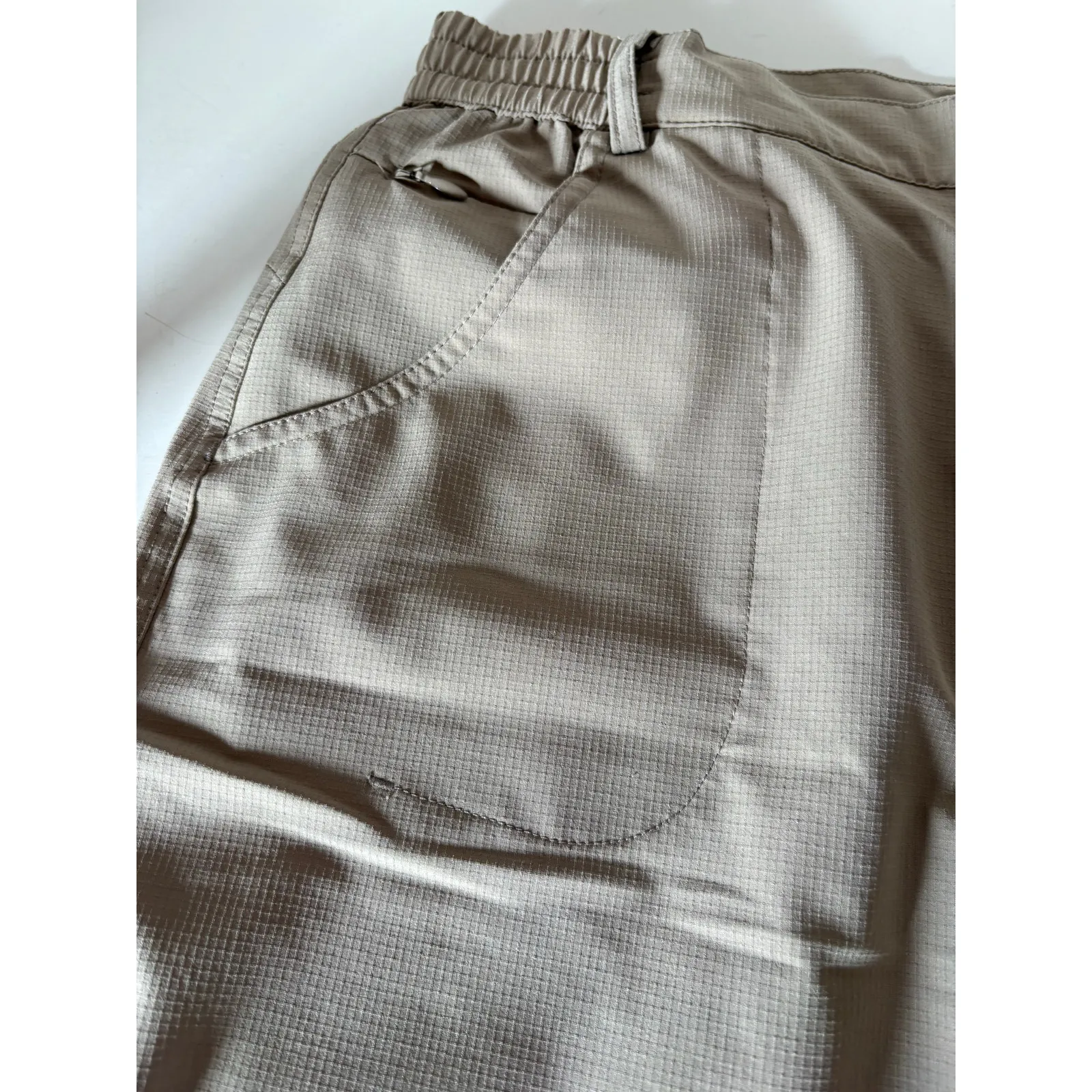 Tilley cargo skort size large khaki rip stop fabric stretch waist. Tan - Image 11