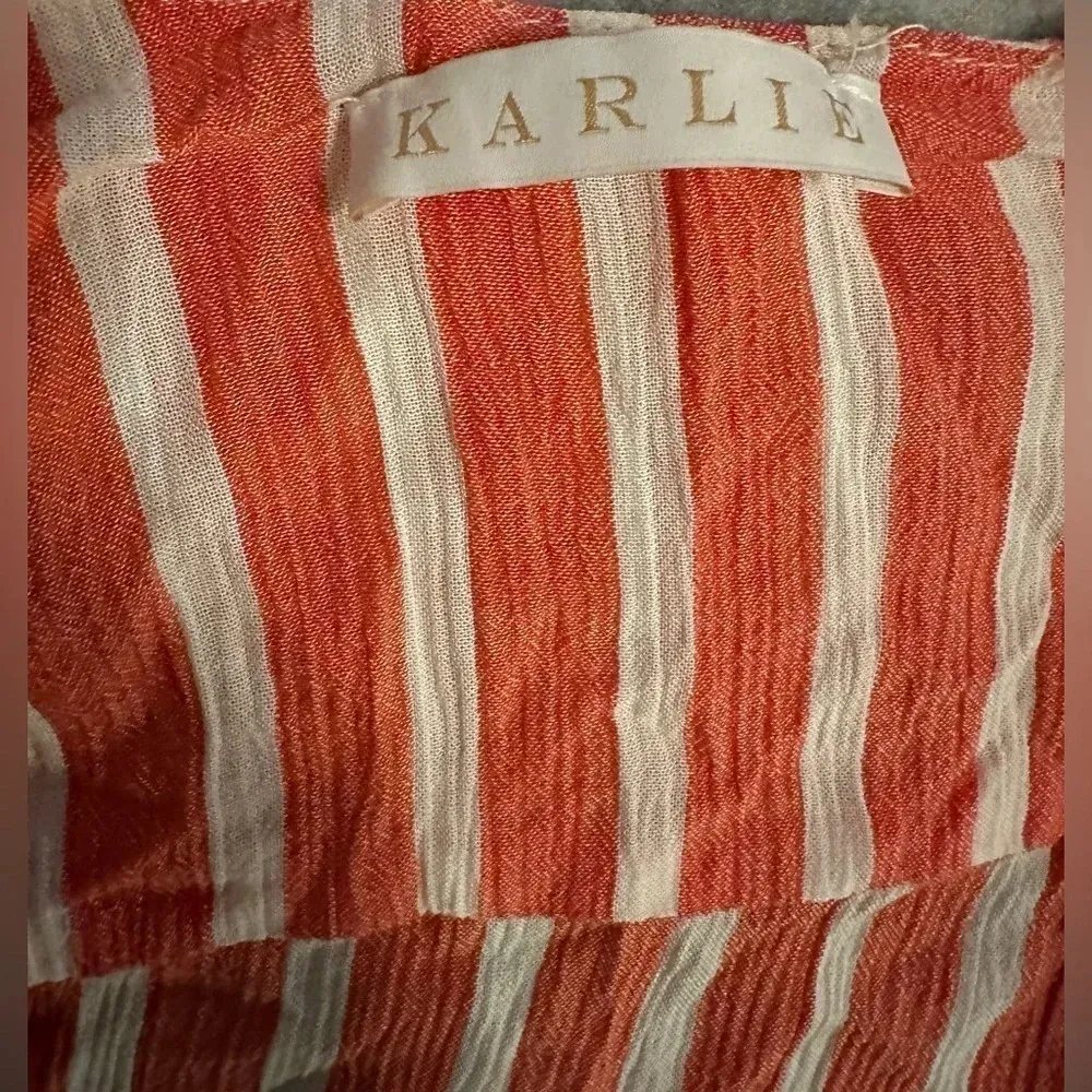 Karlie red white stripe button up blouse size M - Image 4