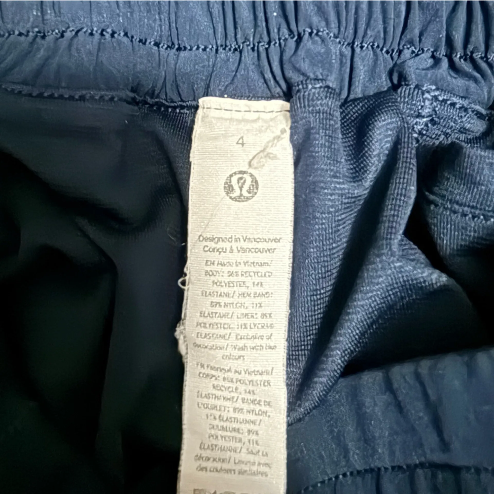 Lululemon Hotty Hot HR 2.5” size 4 - Image 3