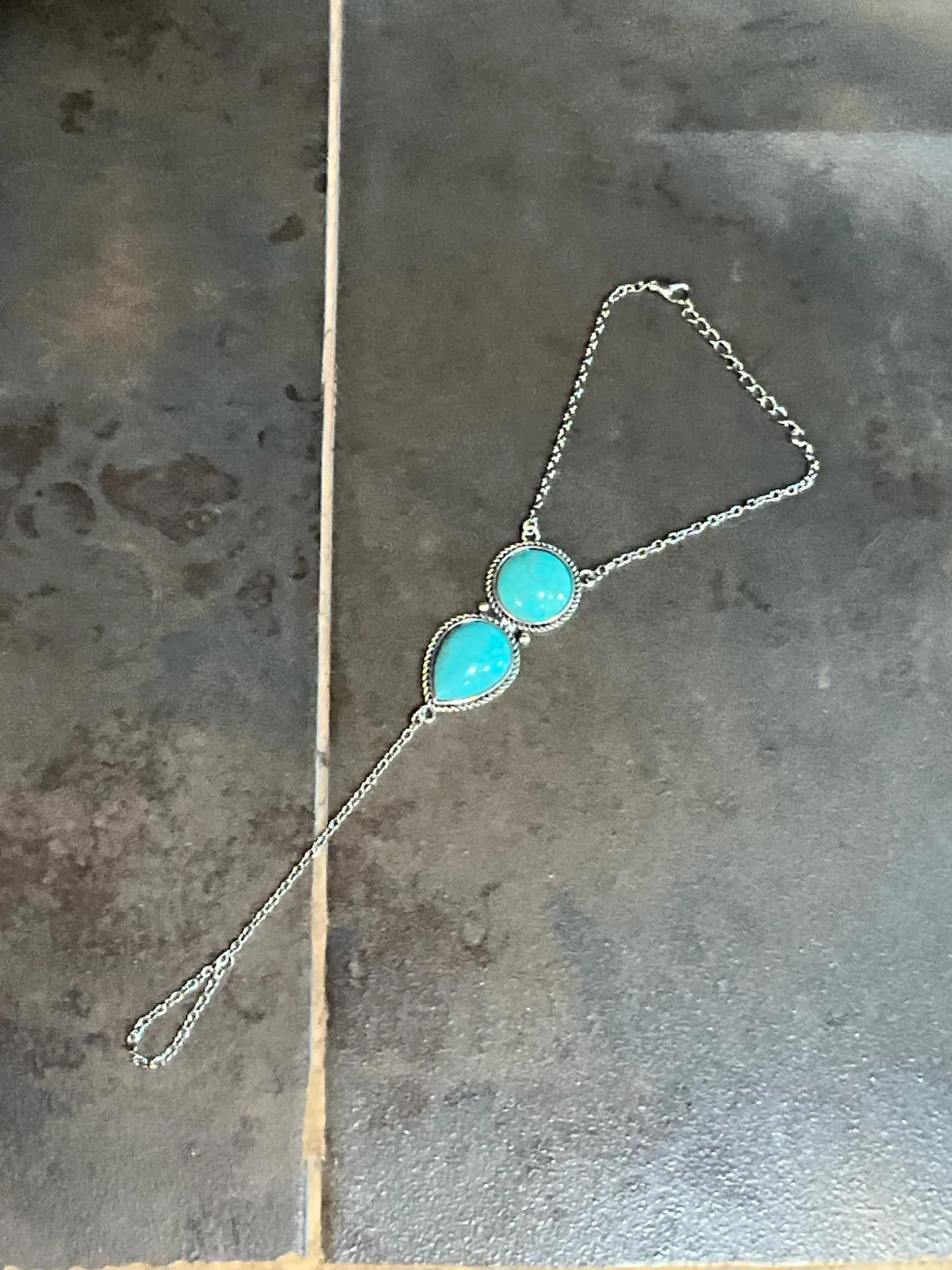 Boho chic silver and turquoise stone finger ring Size none - Image 5