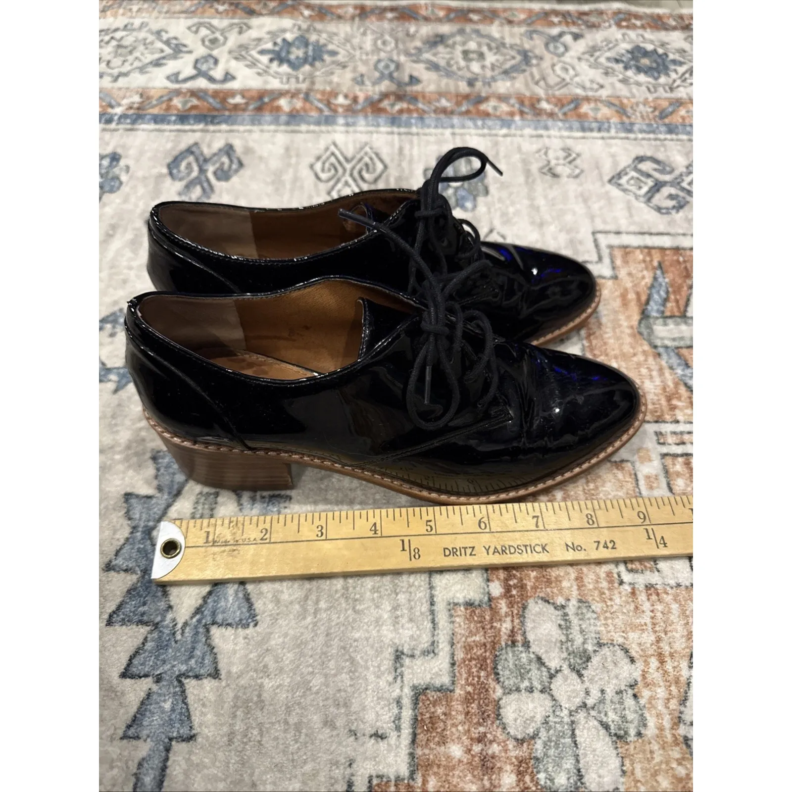 louise et cie shoes Oxfords Black Shinny Patten Leather Size 5.5 - Image 9