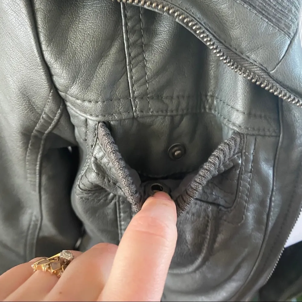 Xhilaration faux leather bomber jacket - Image 7