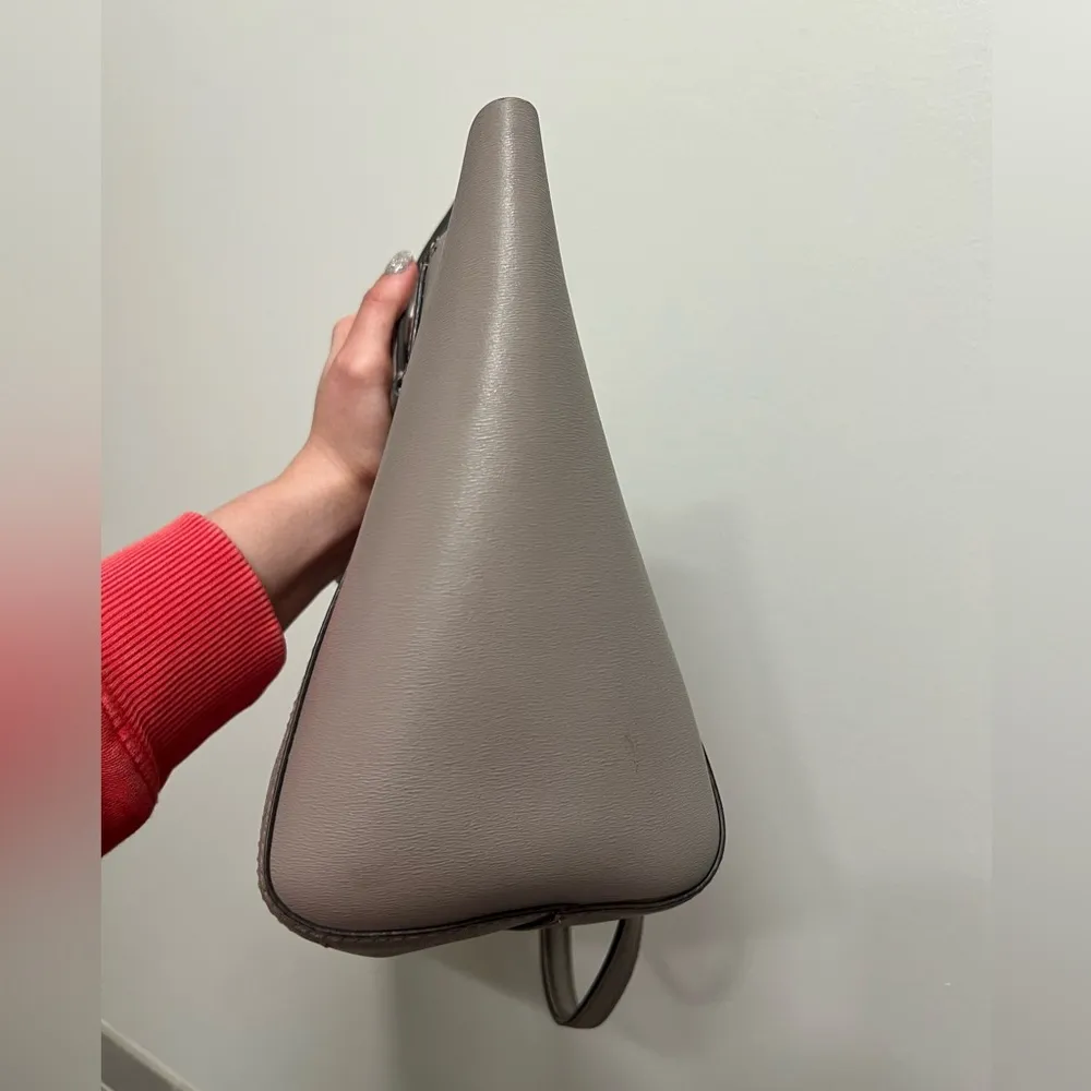 Tory Burch Parker Tote Handbag - Image 12