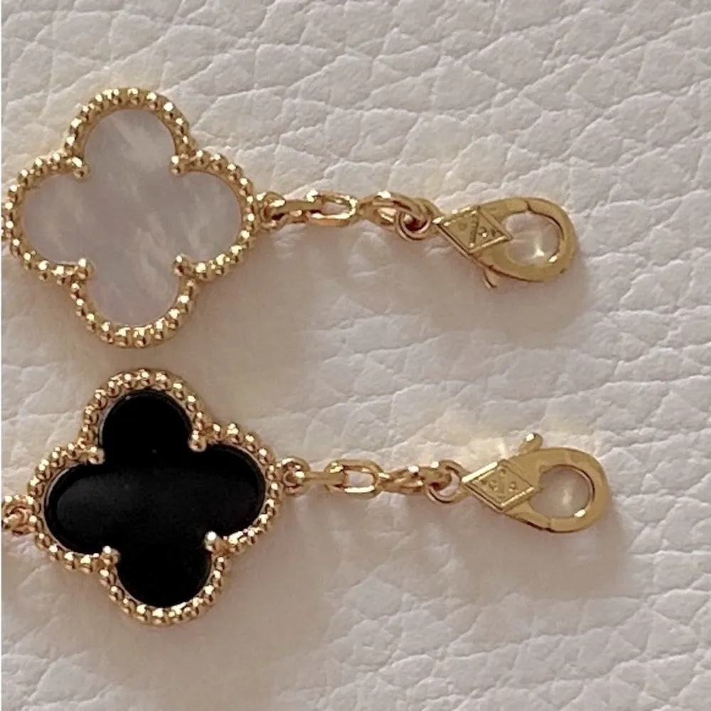 🆕 5 motif Clover 🍀 Bracelet Gold - Image 5