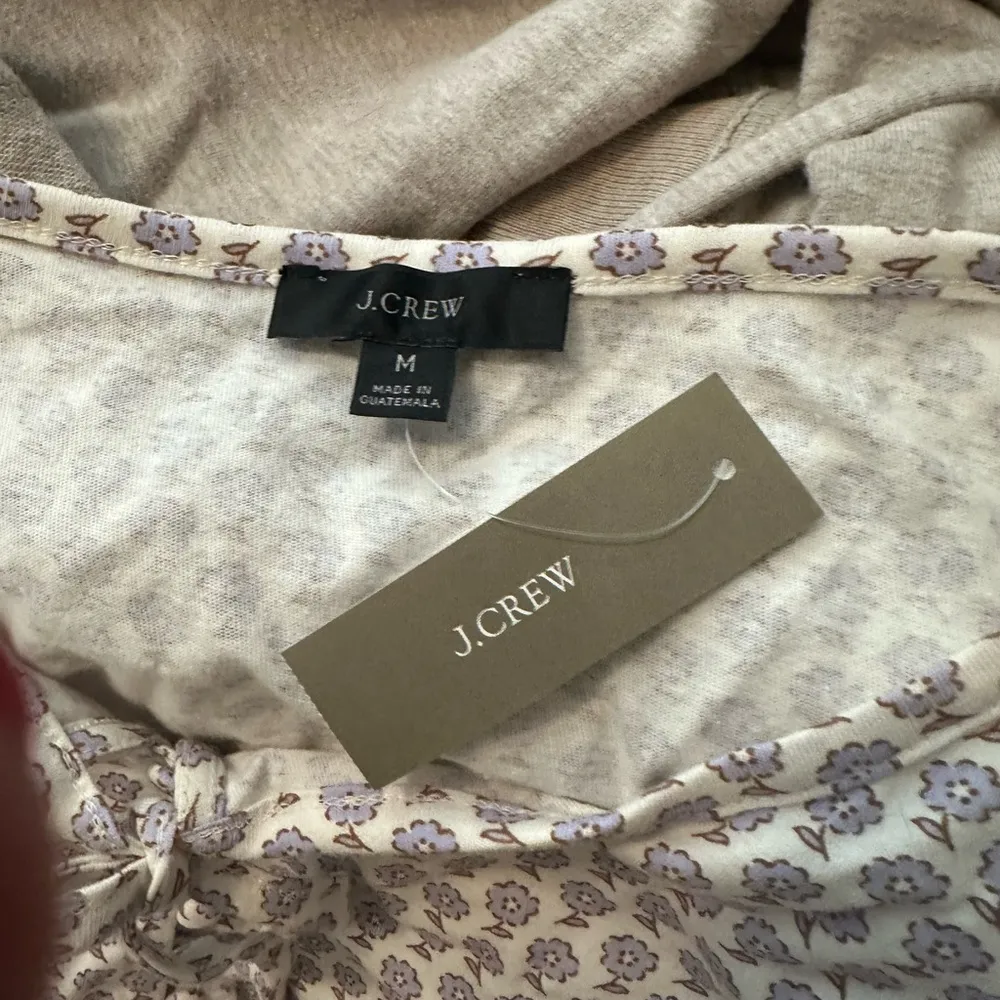 NWT J. Crew Broken-in Jersey Top Cotton Hyacinth Floral Print Size M - Image 6