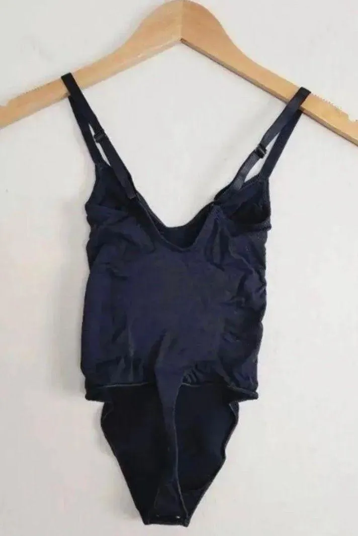 Sculpting Thong Bodysuit M - Image 4