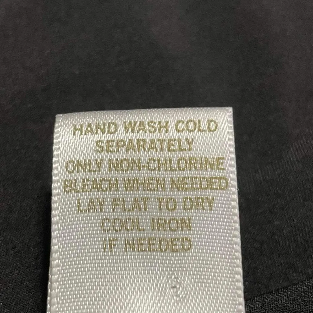 Cache Medium  Top Blouse Keyhole Black Gold Detail Sleeveless - Image 6