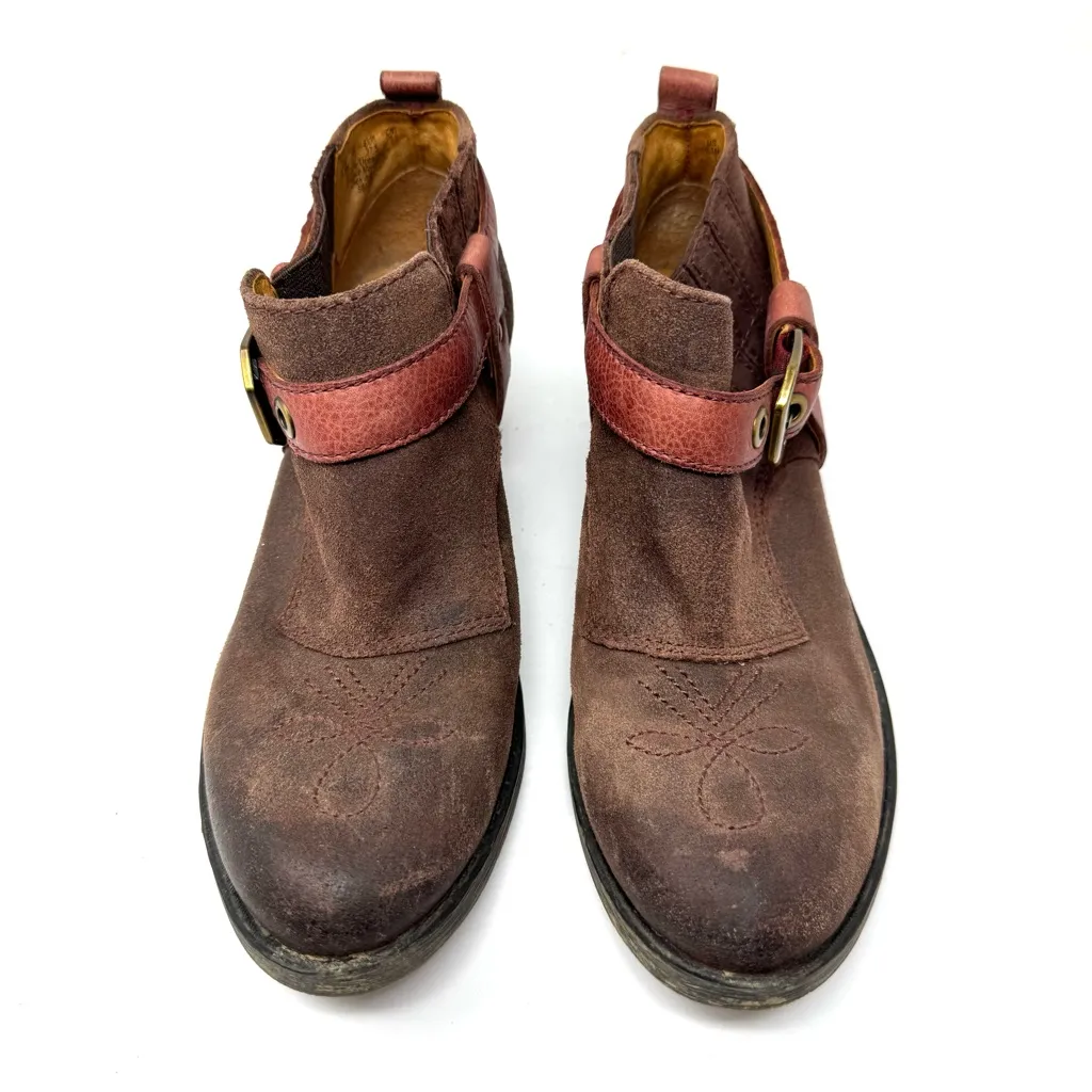 NAYA “Selma” distressed western booties, size 6.5 Brown - Image 4