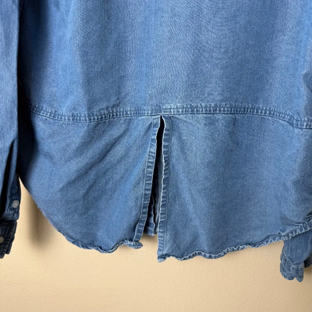 Lucky Brand Split Back Chambray Button Down Shirt Womens Small Tencel Denim Top - Image 3