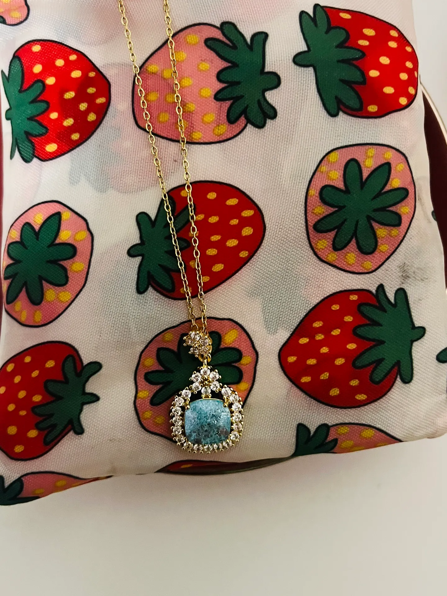 18k Gold Snowflake Necklace Blue - Image 6