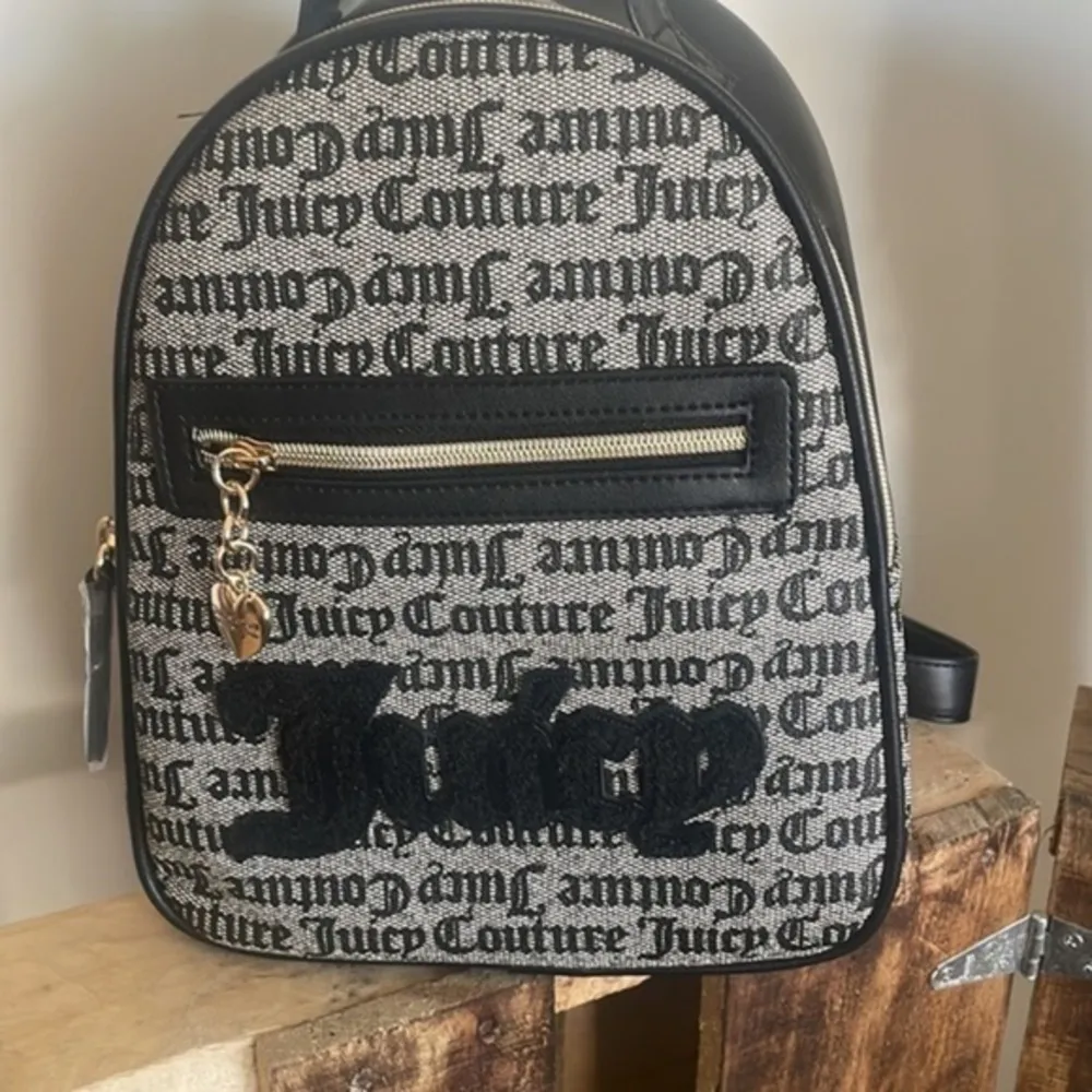 Juicy Couture Backpack Black/Beige zip paparazzi bag New Sz OS - Image 7