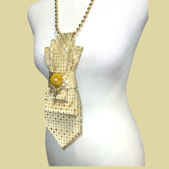 “Dainty Dapper” gold necktie necklace with rhinestone brooch Black - Image 5
