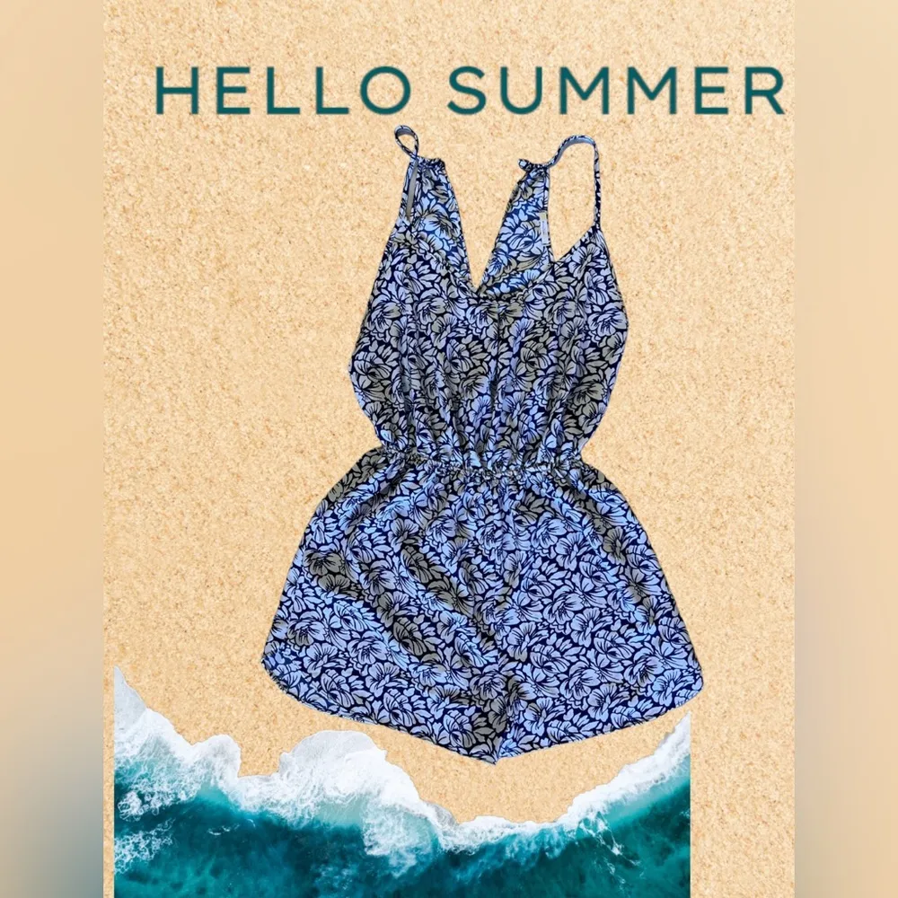 Maitai short jumpsuit floral blue/white L lightweight Romper - Image 2