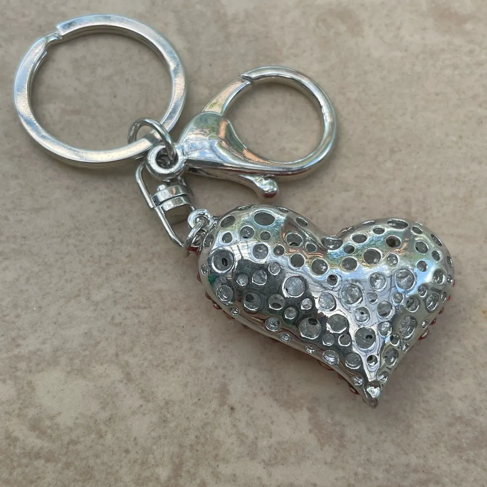 Red Puffy Lopsided Crystal Heart Key Chain Purse Charm - Image 2