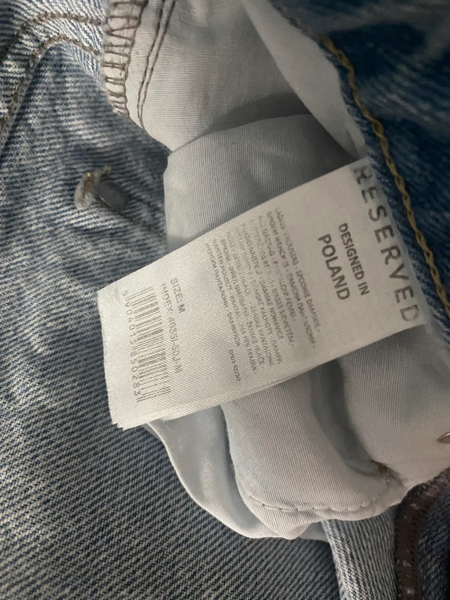Reserved Jeans - Image 3