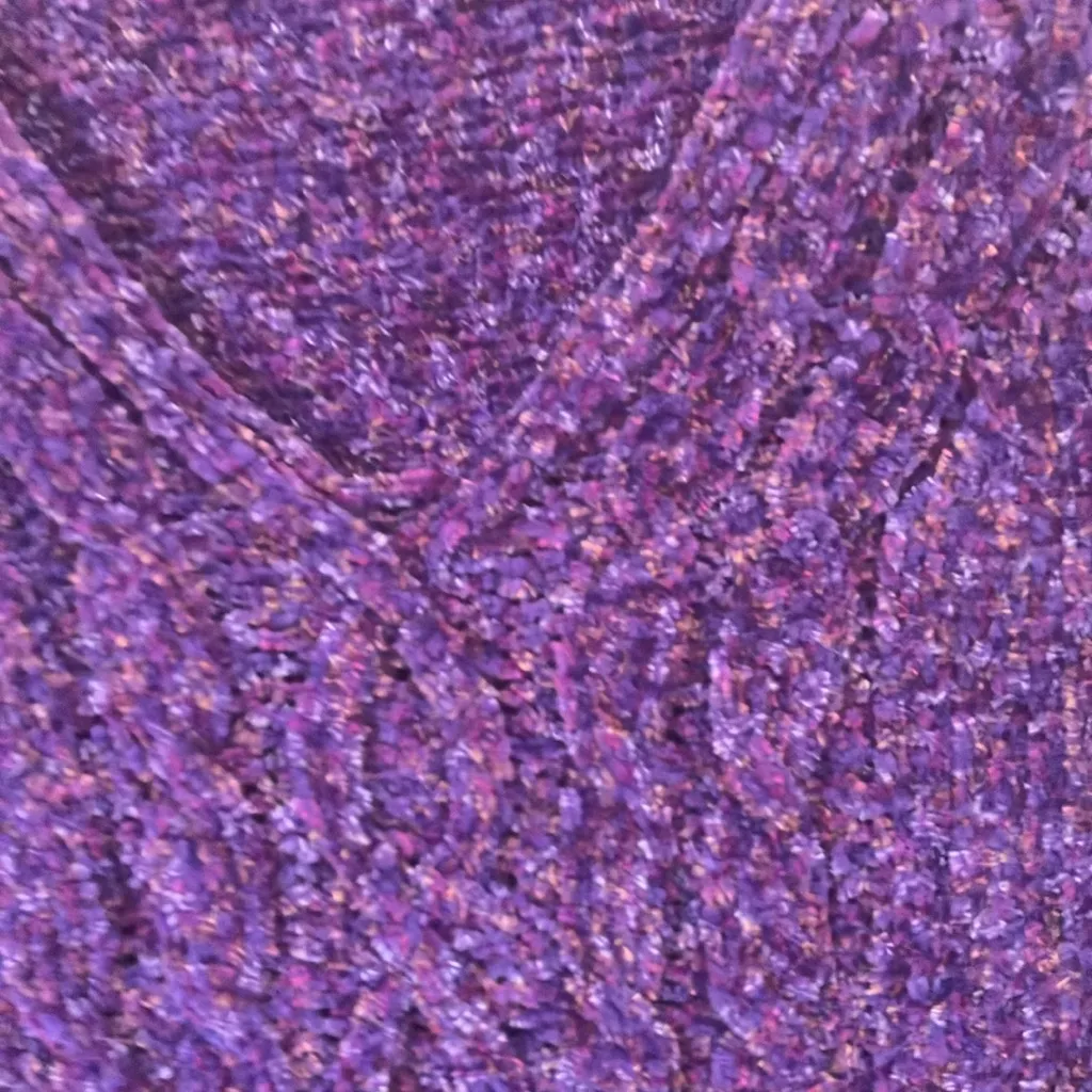 FINAL MARKDOWN Basic editions v neck sweater medium - Image 2