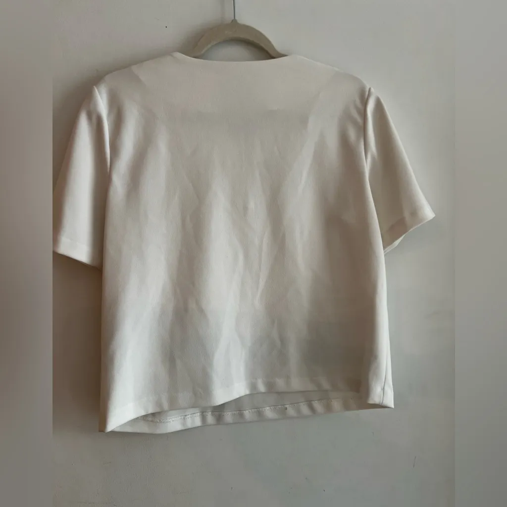 Ivanka Trump White Top with Bow Size S - Image 4