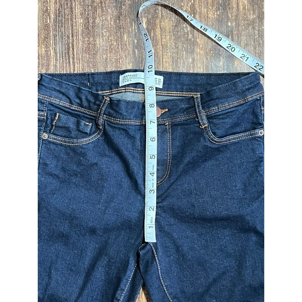 Zara Trafaluc Size 04 Dark Wash Skinny Jeans - Image 6