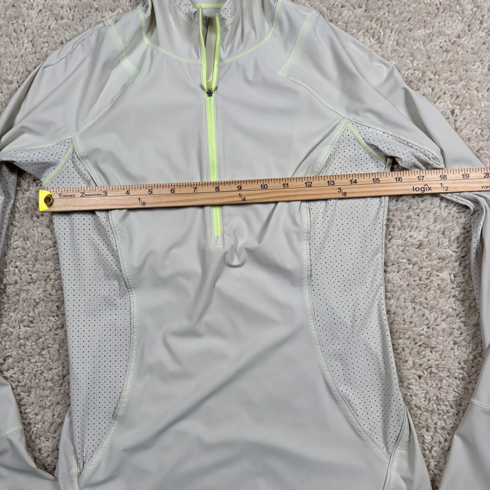 Athleta Womens Gray Hooded Quarter Zip Performance Hoodie Size S - Image 3