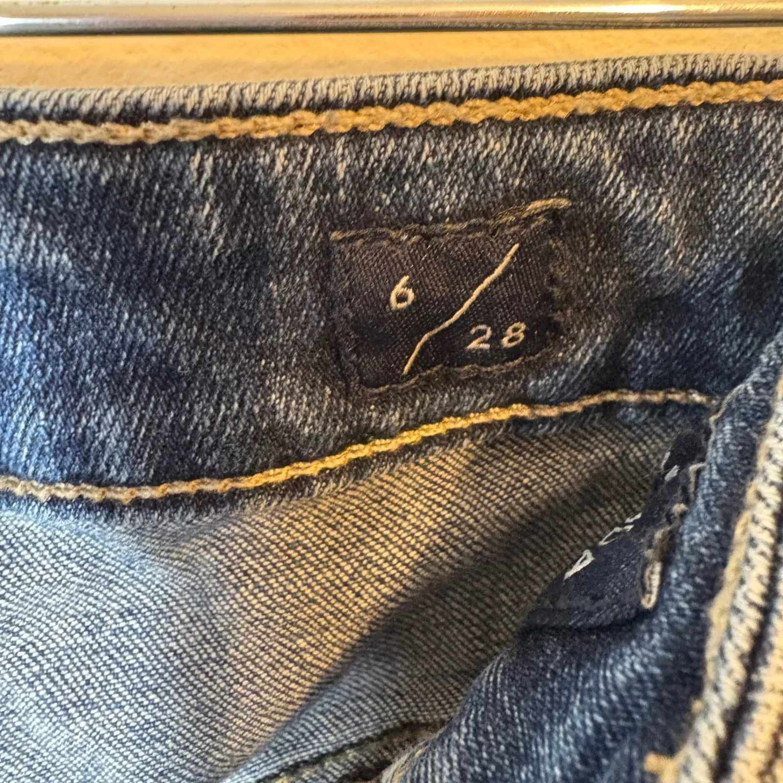 Lucky‎ Brand The Bermuda Women's Jean Shorts Dark Wash Denim Size 6/28 - Image 6