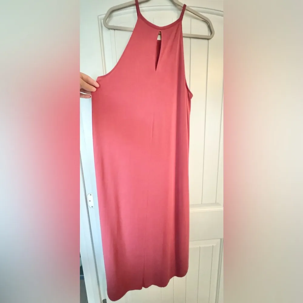 DOUBLE ZERO Women's Mystical Dress High Neck Sleeveless Sz Medium Dark Rose Pink - Image 5