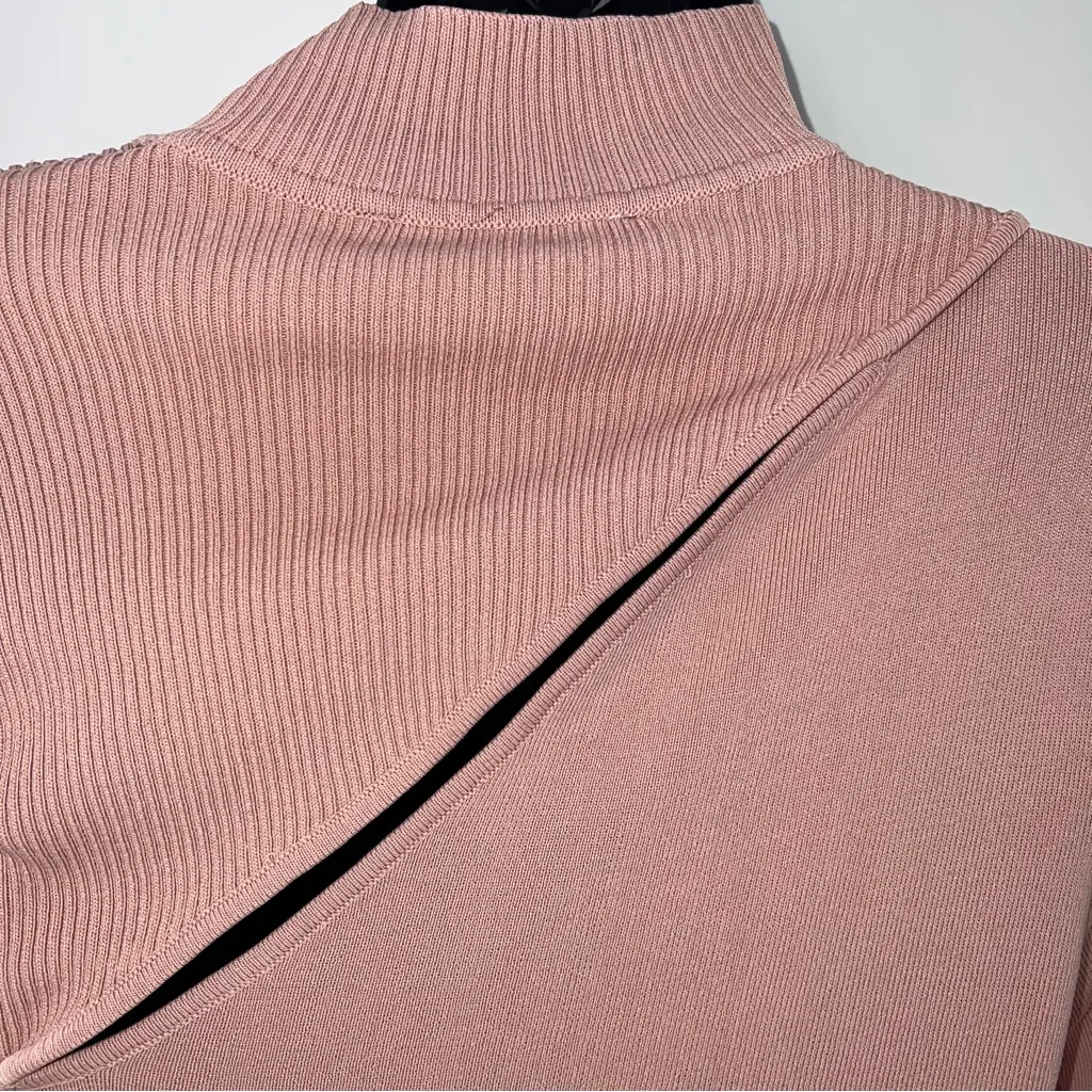 Zara Long Sleeve Dusty Pink Cut-Out in Front/Back Long Sleeve Dress-Size L - Image 8