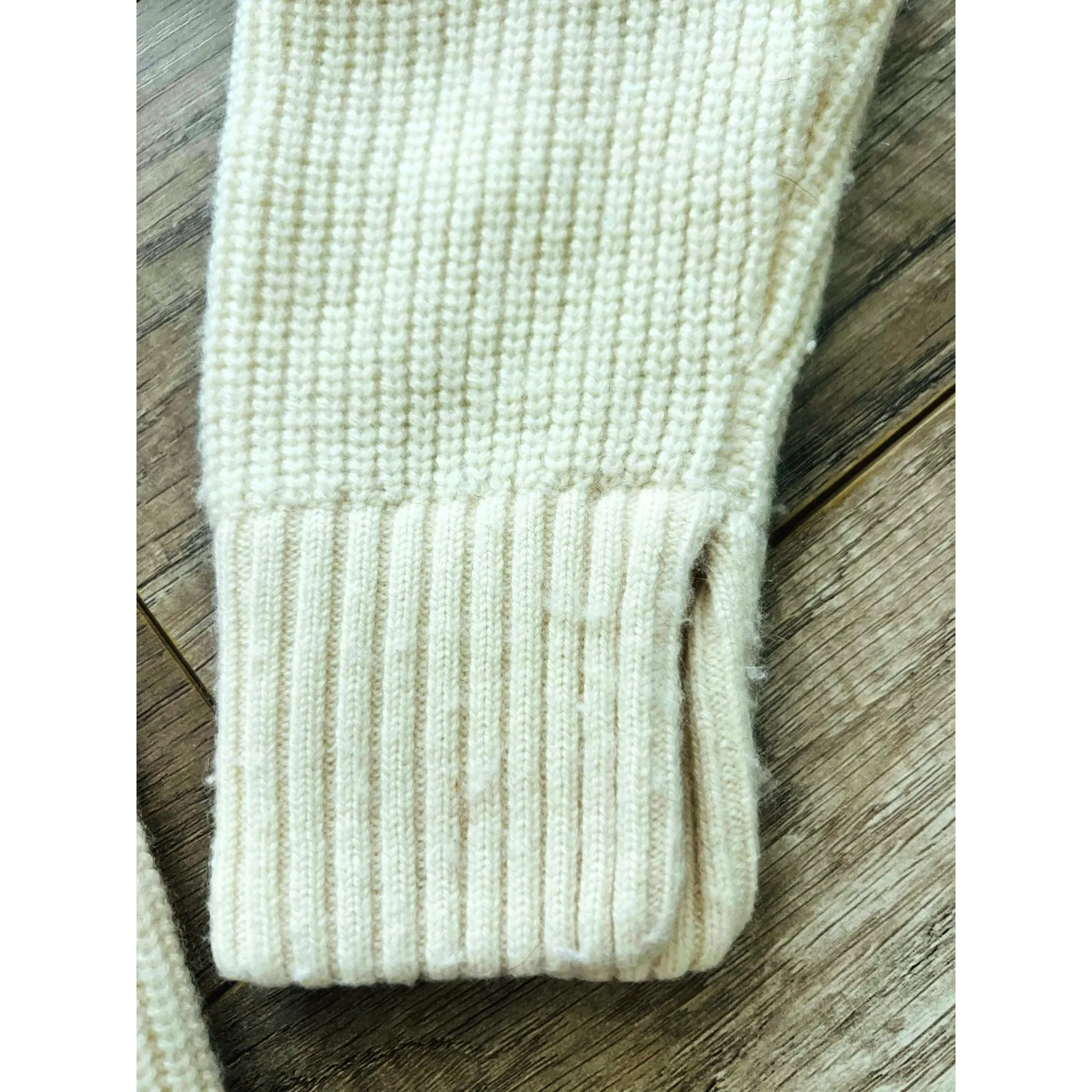 Kule Blythe Wool Cashmere V - Image 8