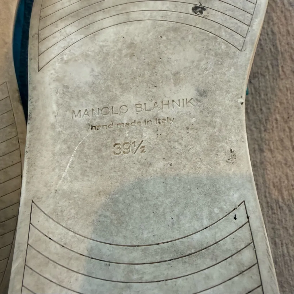 Manolo Blahnik Turquoise Suede Penny Loafers Women’s 39.5 Slip On Italy - Image 8