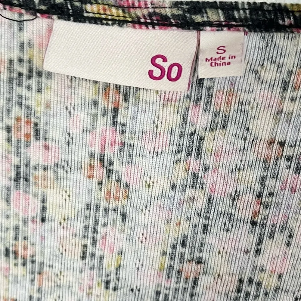 SO floral square neck line bodysuit button up ribbed - Image 3