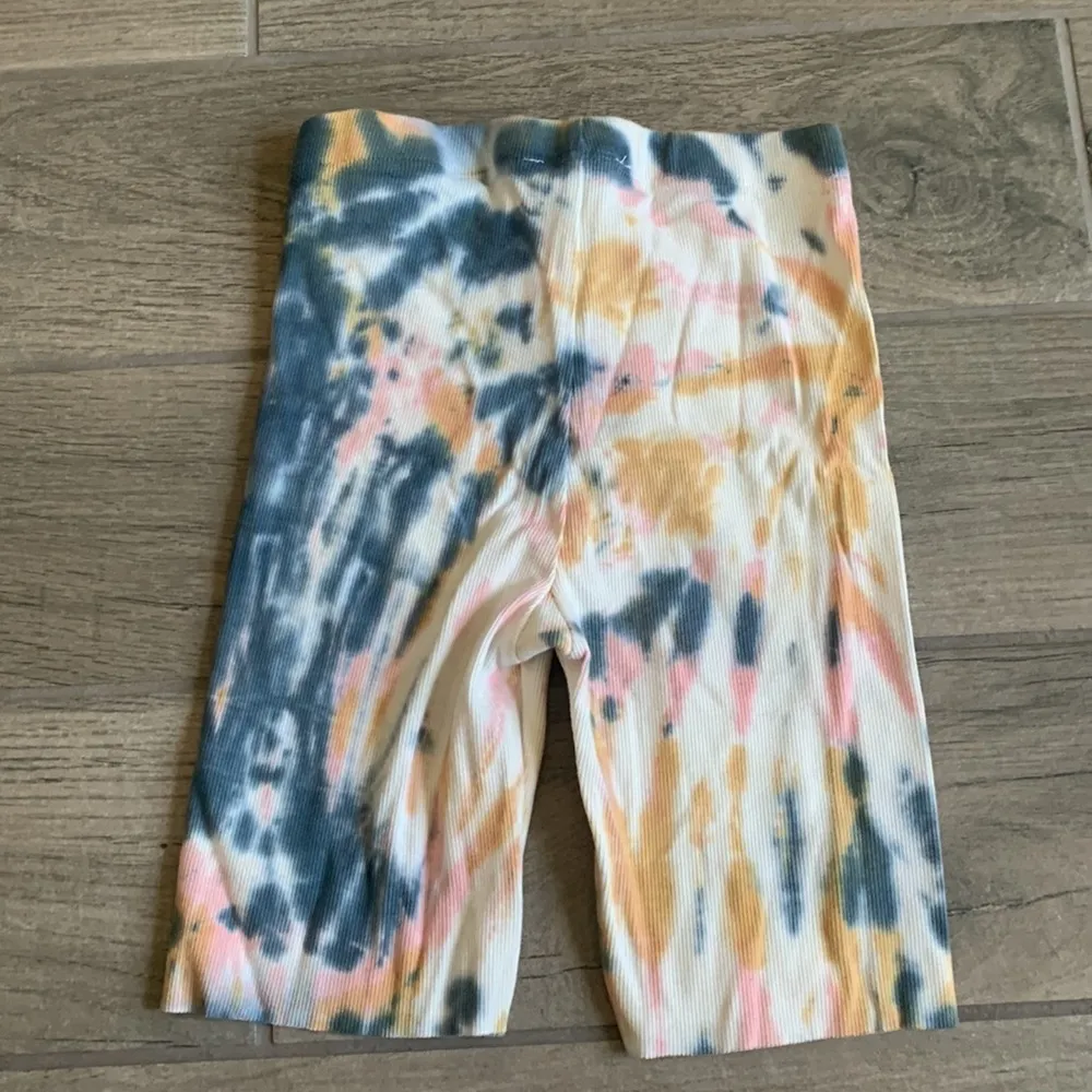 Dippin daisys tie dye ribbed bike shorts - Image 4